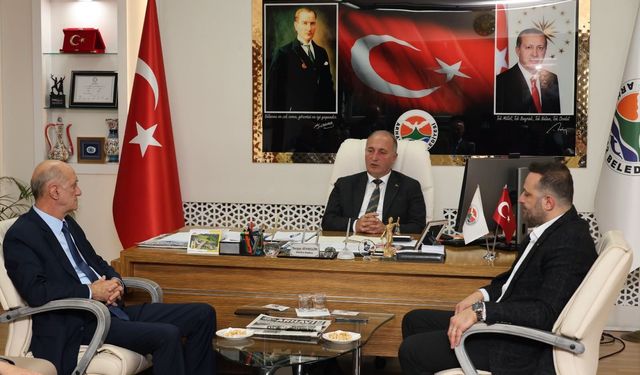 Hatinoğlu ve Yönetiminden Başkan Ataselim’e Ziyaret