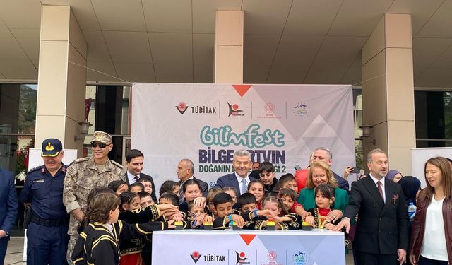Artvin’de Bilim Atölyeleri Kapılarını Açtı
