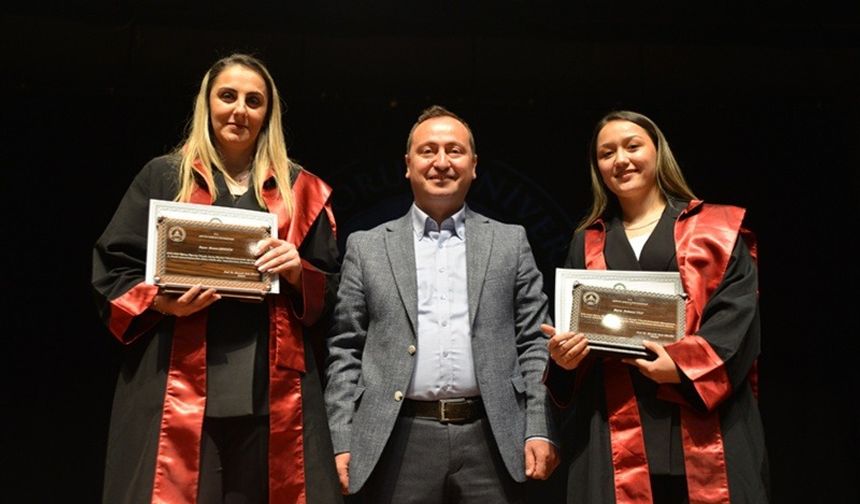Haber Editörümüz Şengün 1’incilikle kepini attı