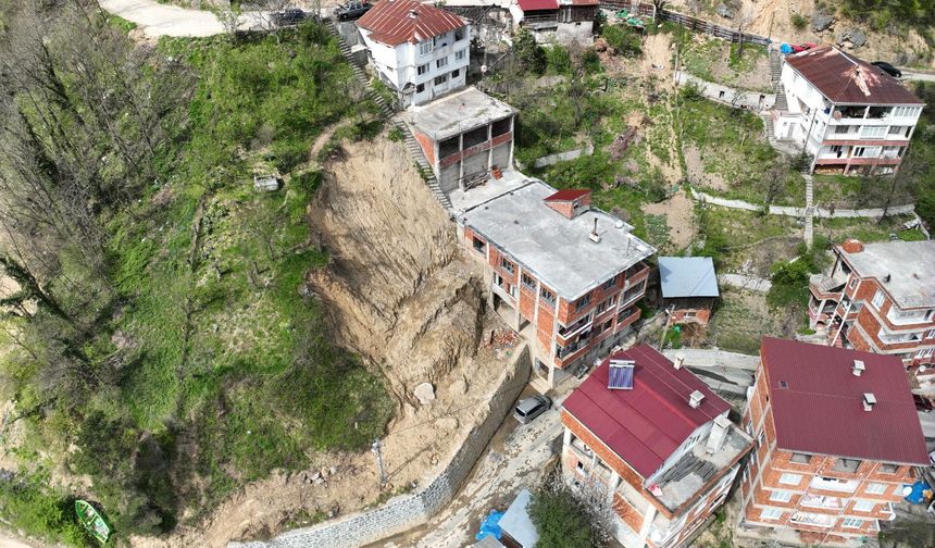 "Borçka’daki Heyelan Mağdurlarının Yanındayız"