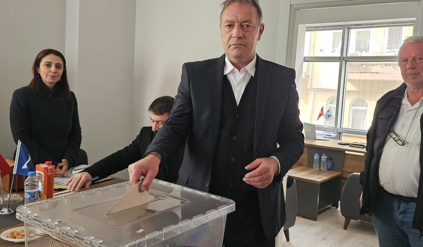 Erdinç Kaya, Merkez İlçe Başkanı Oldu