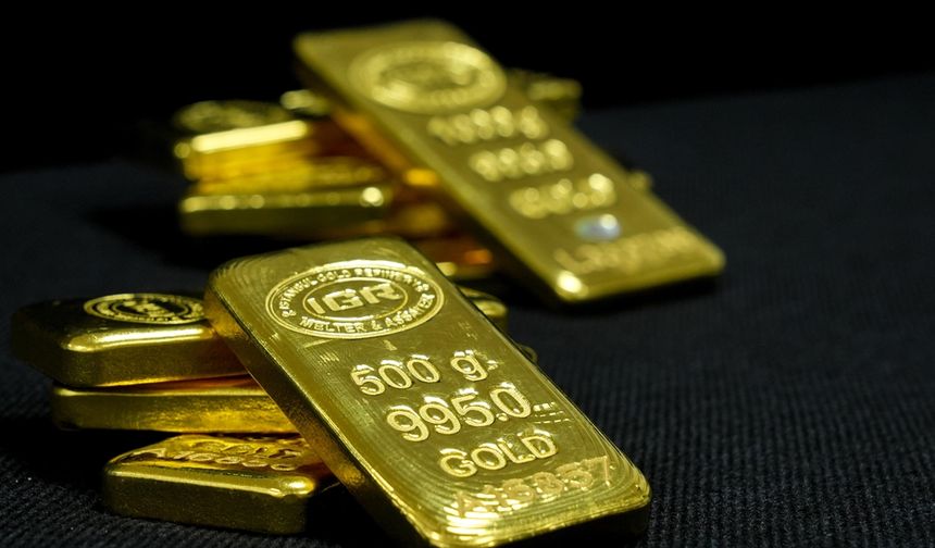 Altının Ons Fiyatı İlk Kez 3 Bin Doları Geçerek Rekor Yeniledi