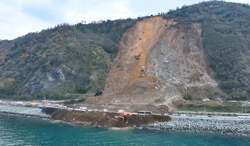 Ani Hava Değişimlerinin Karadeniz'de Doğa Kaynaklı Afetleri Tetikleyebileceği Uyarısı