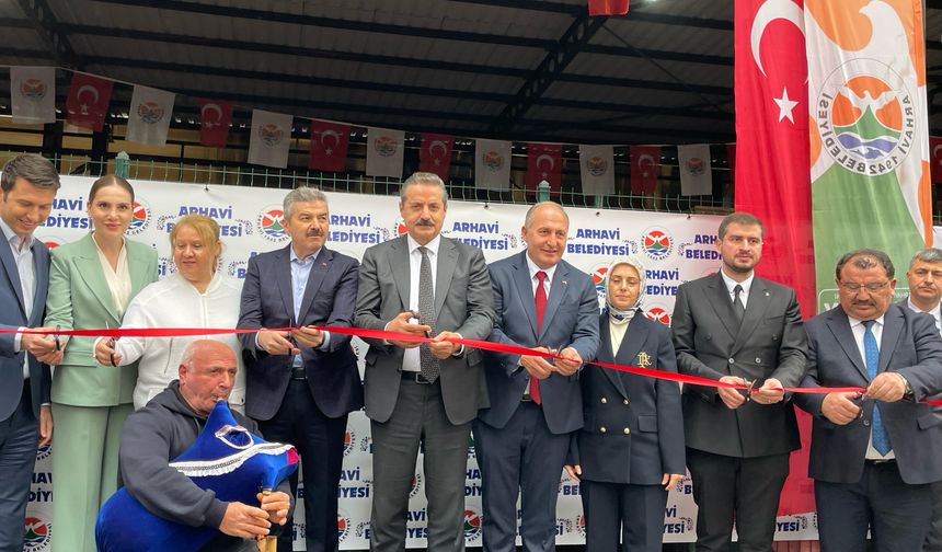 Arhavi Köy Pazarı Açıldı