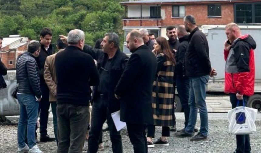 Yol yok, ticaret yok: Hopa’da devlet esnafı yok saydı!