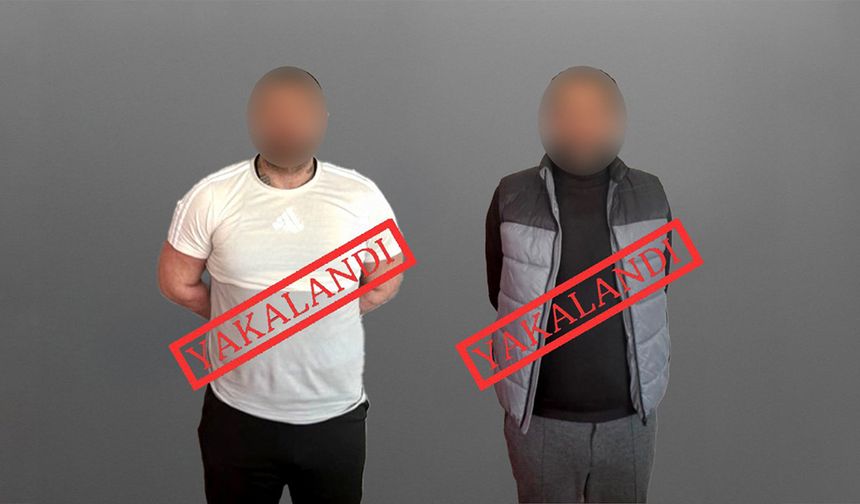 Bakan Yerlikaya, kırmızı bültenle aranan iki suçlunun Gürcistan'da yakalanarak Türkiye'ye getirildiğini duyurdu