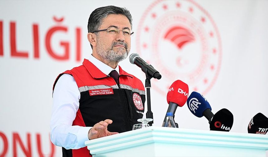 Bakan Yumaklı: Bu sene kurbanlıkla ilgili hiçbir sorunumuz yok