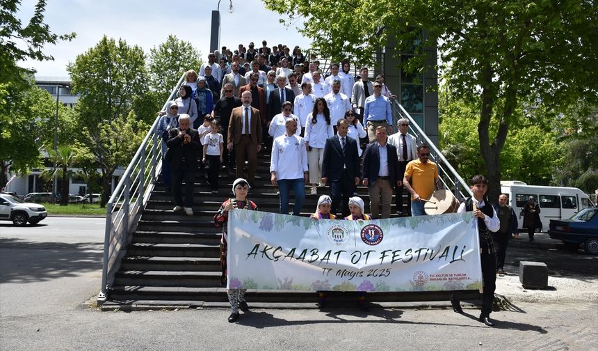 Trabzon'da "1. Akçaabat Ot Festivali" düzenlendi