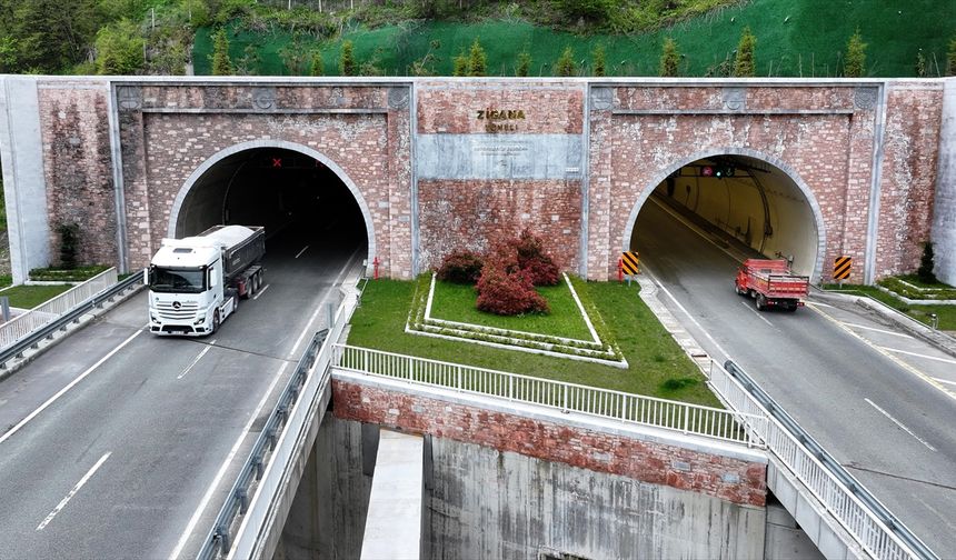 Yeni Zigana Tüneli'nden 2 yılda 3 milyon 490 bin araç geçti