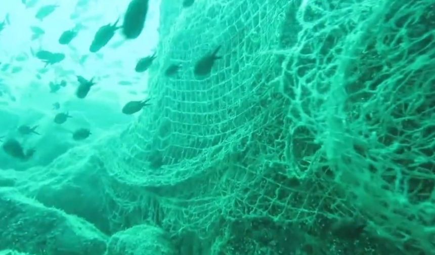 Karadeniz’in Derinleri Hayalet Ağlarla Dolu