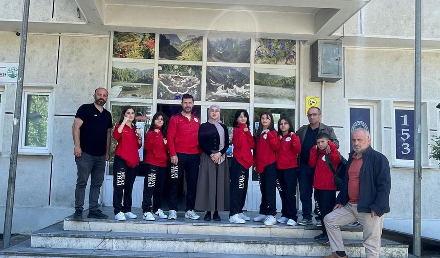 Borçkalı Sporcular Şampiyona Yolunda