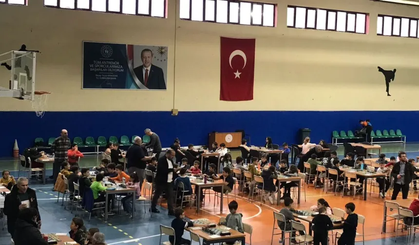 19 Mayıs Coşkusu Satrançla Taçlanıyor