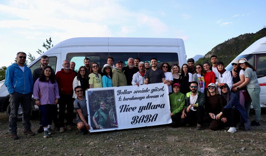 Adımlar Doğaya Kalpler Birliğe