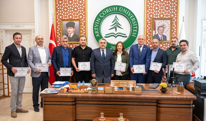Proje Geliştiren Akademisyenlere Destek