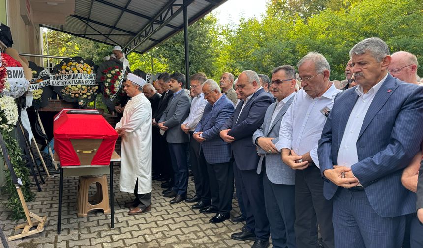 Eski Bakan Hasan Akyol, Bartın'da son yolculuğuna uğurlandı