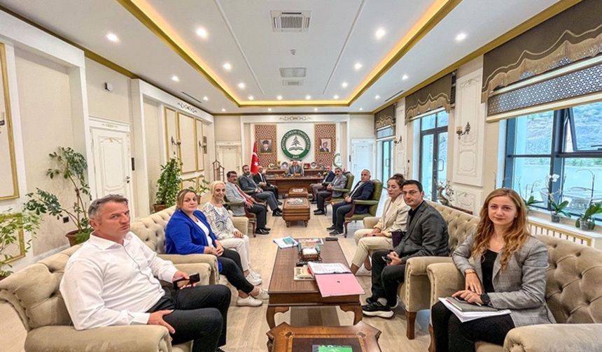AÇÜ’de Toplu İş Sözleşmesi İmzalandı