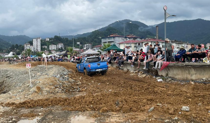 Off-Road Gösterisiyle Nefes Kesti