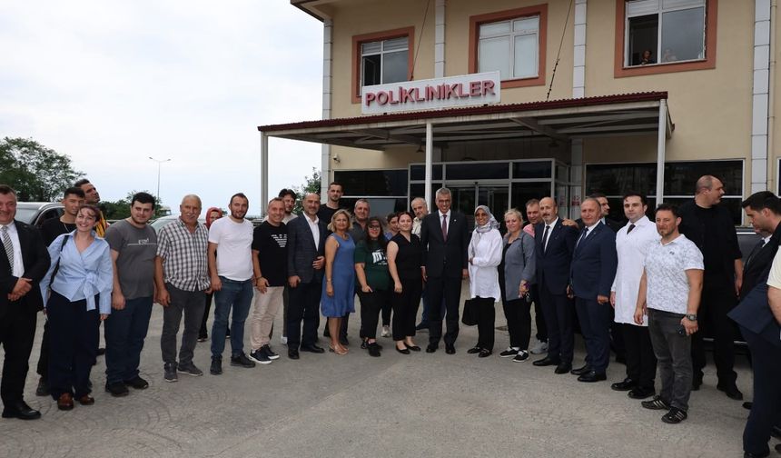 Sağlık Bakanı Arhavi’yi Ziyaret Etti