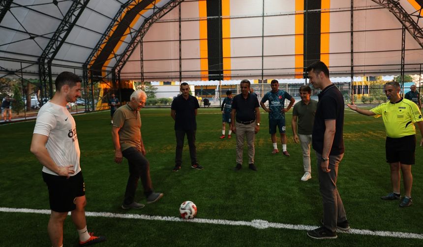 Festival Halı Saha Futbol Turnuvası Başladı