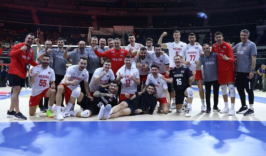 A Milli Erkek Voleybol Takımı, 2025 Dünya Şampiyonası'nda 2'de 2 yaptı