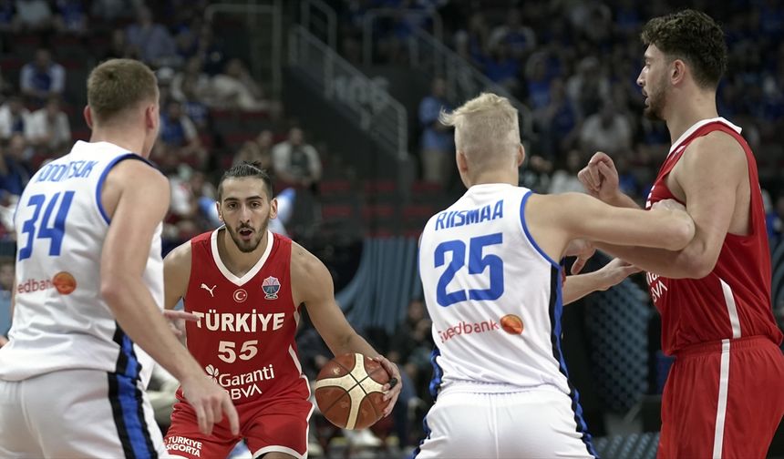 Türkiye, Avrupa Basketbol Şampiyonası'nda gruplarda 4'te 4 yaptı