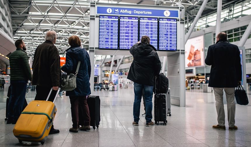 Yılın 9 ayında hava yoluyla 187 milyon yolcu seyahat etti