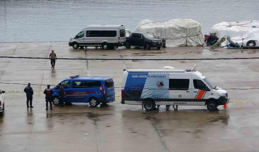 Trabzon açıklarında bulunan insansız deniz aracını imha etme çalışmaları başladı
