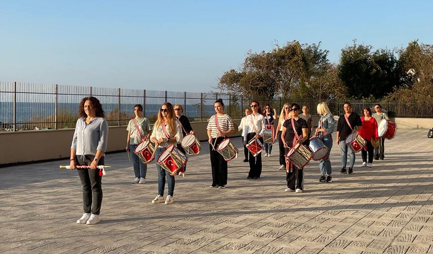 29 Ekim’e Kadın Bando Renk Katacak