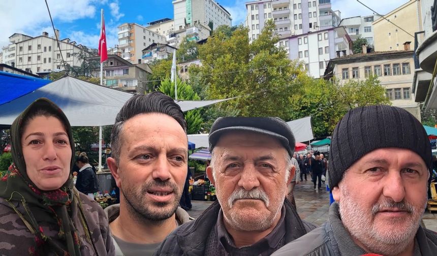 Pazarda Durgunluk: “Vatandaş bakıp geçiyor”