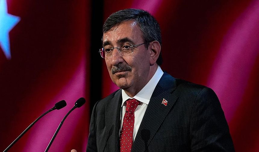 Cumhurbaşkanı Yardımcısı Yılmaz: Yıllıklandırılmış ihracat değerimiz yeni bir rekora ulaşmıştır