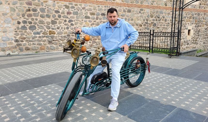 Samsunlu esnaf eski parçaları kullanarak elektrikli bisiklet yaptı