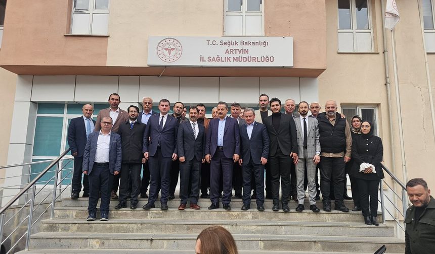 Faruk Çelik’ten Artvin’de Kurum Ziyaretleri