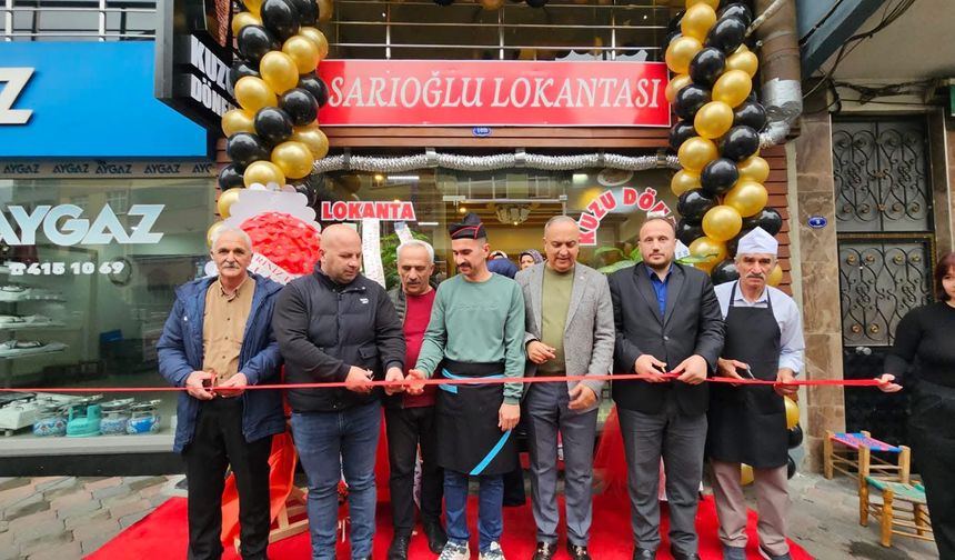 Sarıoğlu Lokantası Borçka’da Hizmete Açıldı