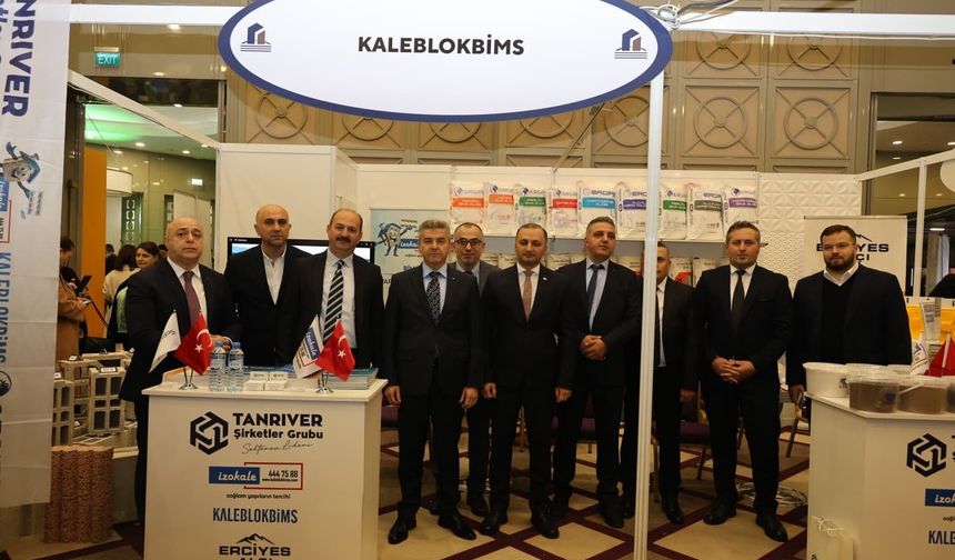 Artvin Valisi Ergün, Batum'da Düzenlenen Fuara Katıldı