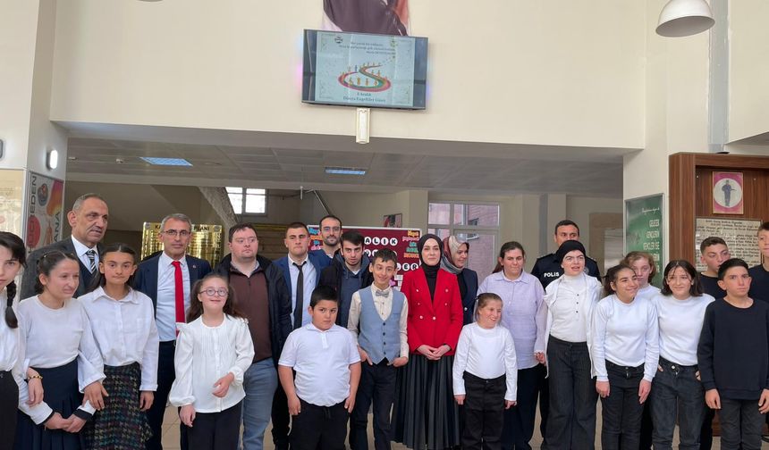 Engelliler Günü İçin Farkındalık Sergisi Düzenlendi