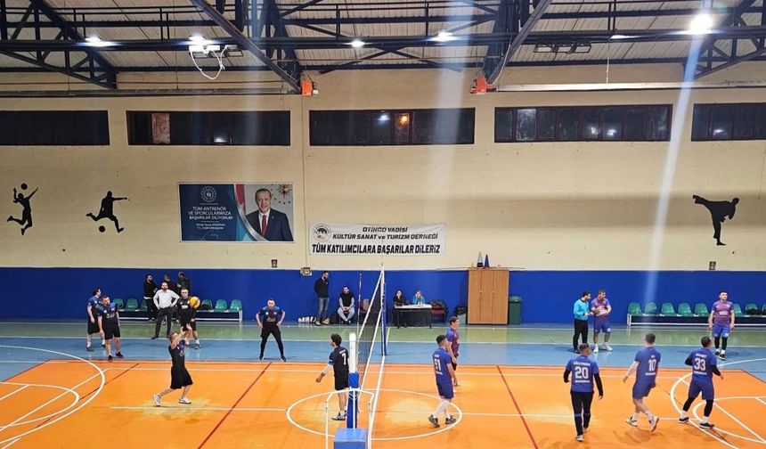 Voleybol Heyecanı Devam Ediyor