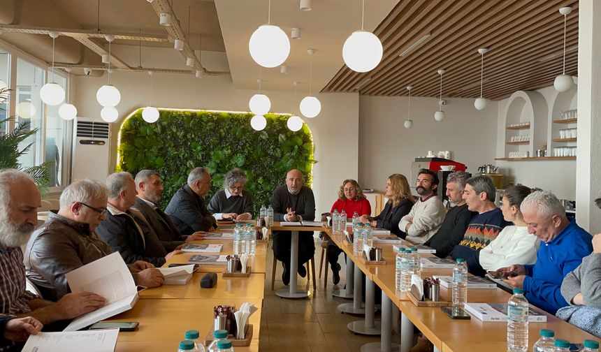 “Viya Hopa: Kadim Bir Deniz Kenti” Kitabı Tanıtıldı