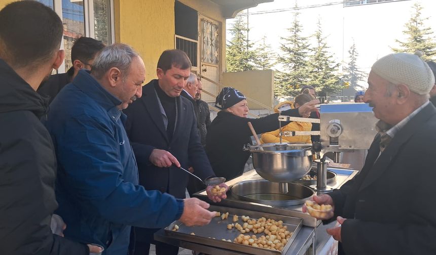 “Doğukan İslamoğlu İçin Lokma Dağıtıldı”