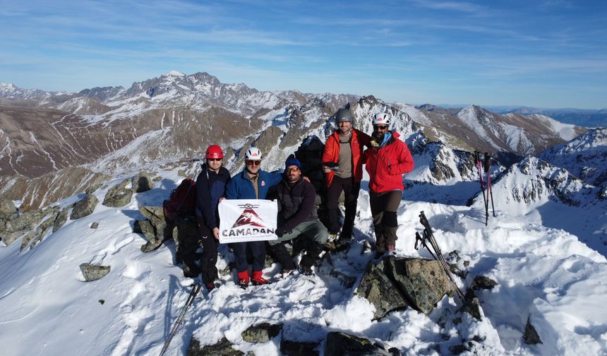 İtalyan dağcıların Kaçkar Dağları'nın zirvesine bıraktığı not 54 yıl sonra bulundu