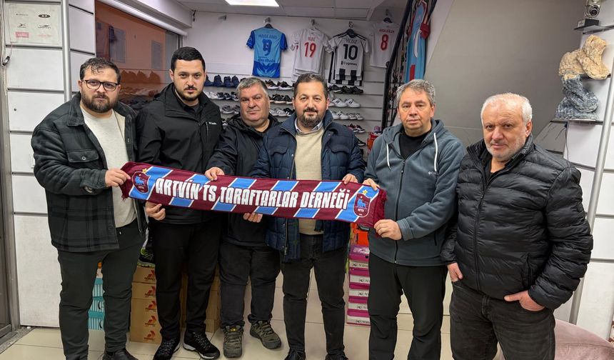 Trabzonspor Eski Yöneticisi Güven, Artvin Trabzonspor Taraftarlar Derneği Yönetimiyle Bir Araya Geldi