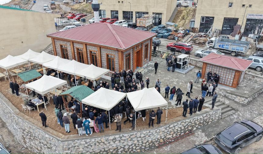 Hacı Hadise Çelik Mescidi İbadete Açıldı