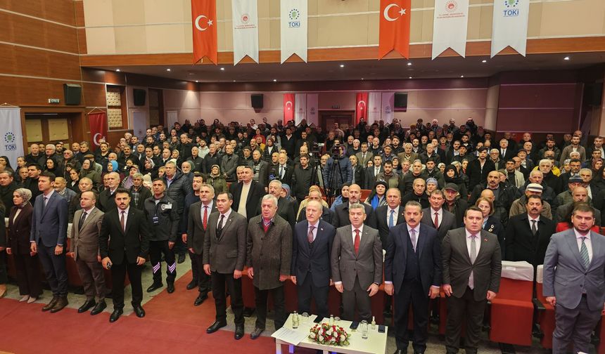 Artvin’de 1.020 Aile Yeni Yuvalarına Kavuştu