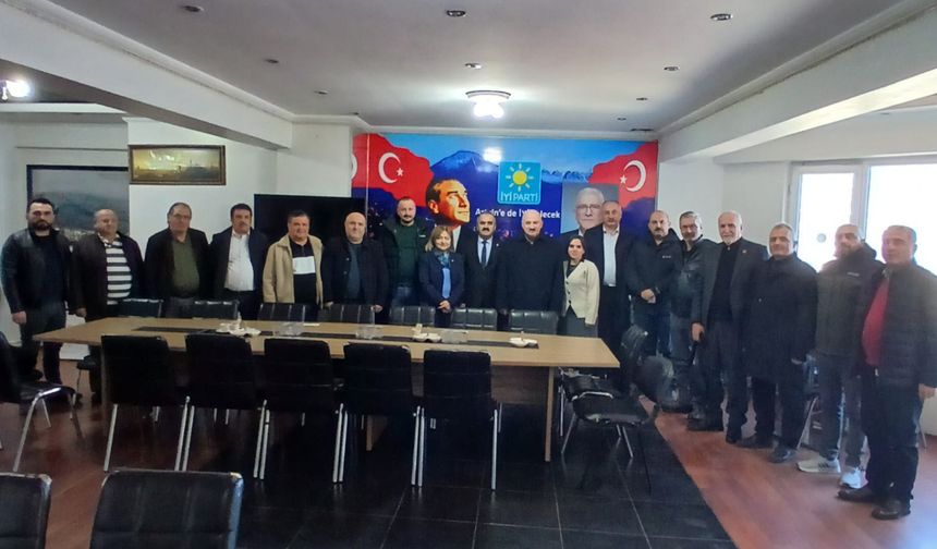 CHP Artvin Heyetinden İYİ Parti’ye Ziyaret