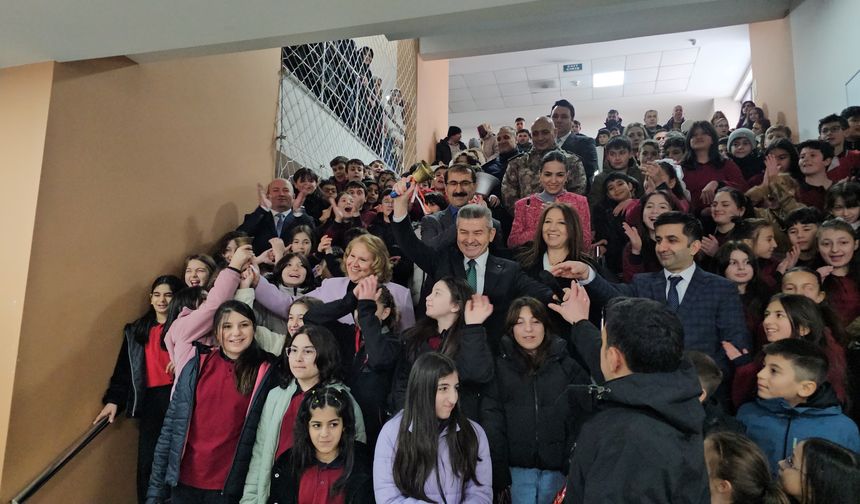 22 Bin 858 Öğrenci Yarıyıl Tatiline Girdi