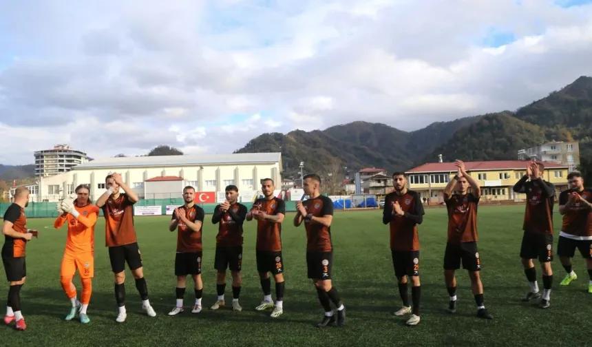 Murgul Belediyespor Devreyi 6. Sırada Bitirdi