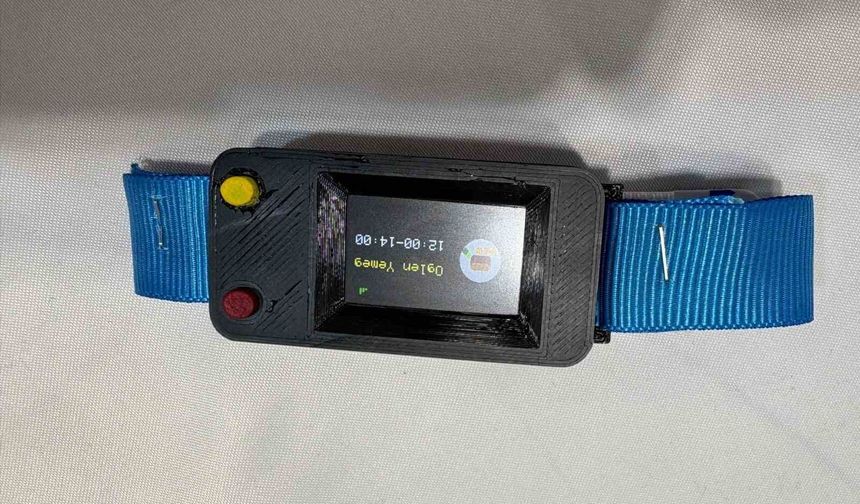 Lise öğrencilerinden 'Akıllı Turizm Bilekliği'