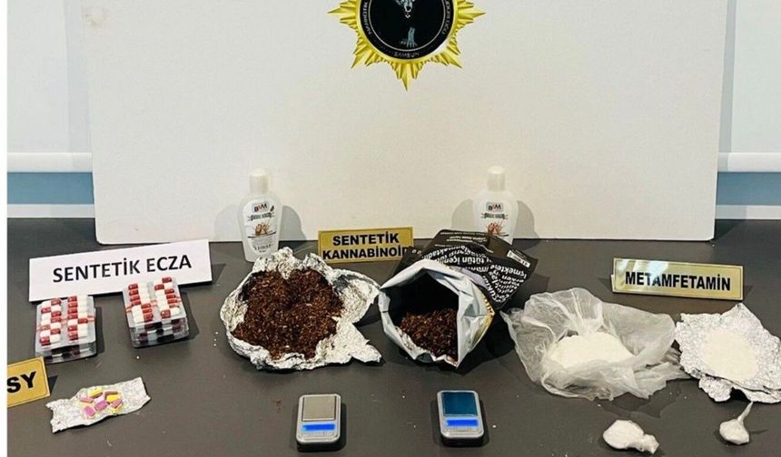 Samsun'da zehir tacirlerine darbe: 3 ilçede 9 gözaltı