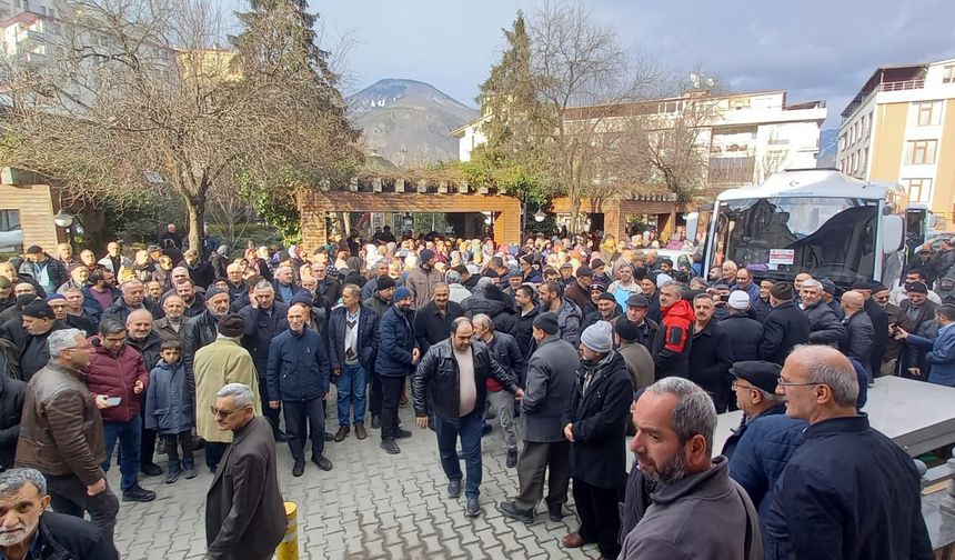 Umreciler Dualarla Kutsal Topraklara Uğurlandı