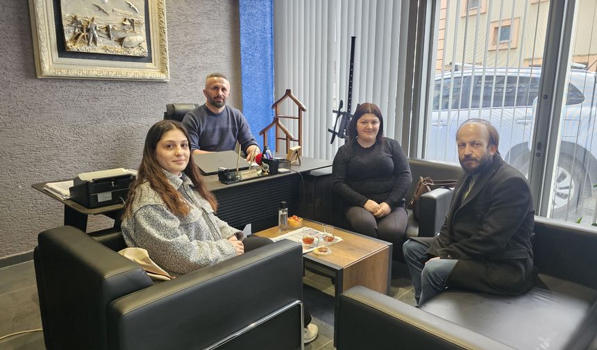 Arhavi İlçe Başkanı Uzuner’e Ziyaret