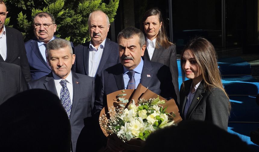 Milli Eğitim Bakanı Yusuf Tekin Artvin'de